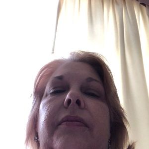 Meet your Posher, Sherry